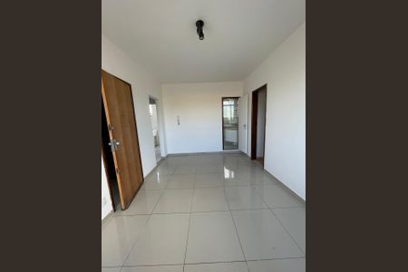 Casa à venda com 3 quartos, 85m² em Santa Rosa, Belo Horizonte