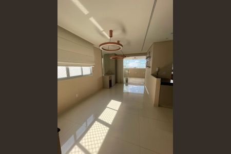 Casa à venda com 180m², 3 quartos e 2 vagas