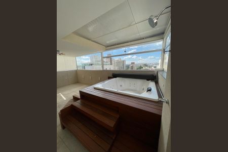 Casa à venda com 180m², 3 quartos e 2 vagas