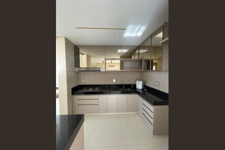 Casa à venda com 180m², 3 quartos e 2 vagas
