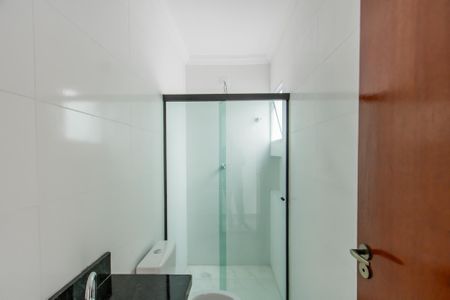 Casa à venda com 110m², 3 quartos e 2 vagasBanheiro 