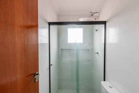Casa à venda com 110m², 3 quartos e 2 vagasBanheiro da Suíte