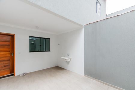 Casa à venda com 110m², 3 quartos e 2 vagasÁrea de Serviço