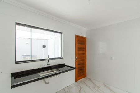 Casa à venda com 110m², 3 quartos e 2 vagasCozinha 