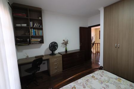 Casa à venda com 424m², 3 quartos e 4 vagasQuarto 3