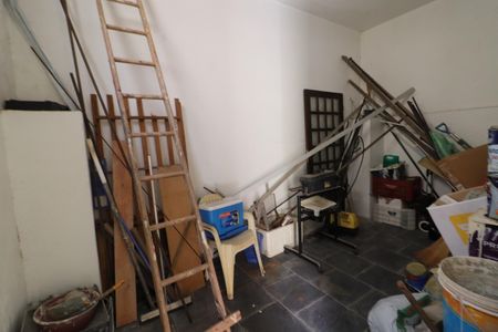 Casa à venda com 424m², 3 quartos e 4 vagasÁrea de Serviço 2