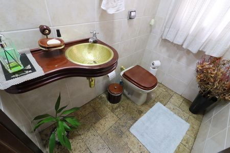 Casa à venda com 424m², 3 quartos e 4 vagasLavabo