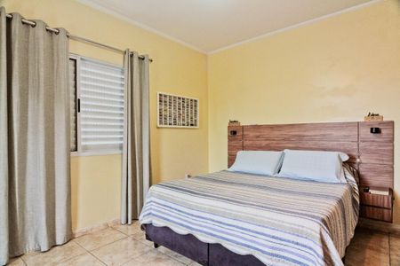 Casa à venda com 154m², 4 quartos e 5 vagasSuíte