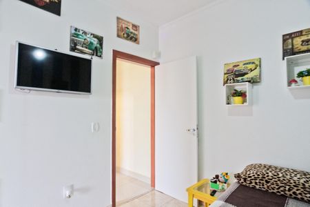 Casa à venda com 154m², 4 quartos e 5 vagasQuarto 2