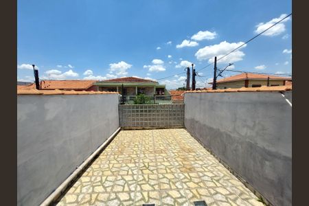 Casa para alugar com 120m², 2 quartos e 1 vagaVaranda do Quarto 1