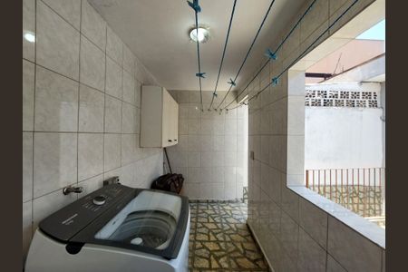 Casa para alugar com 120m², 2 quartos e 1 vagaÁrea de Serviço