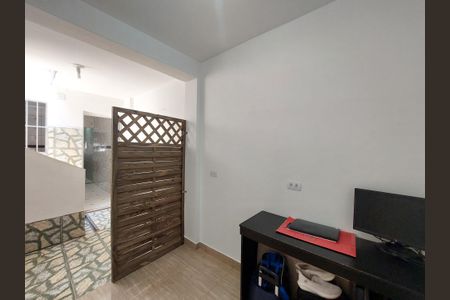 Casa para alugar com 120m², 2 quartos e 1 vagaEscritório