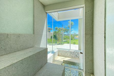 Casa de condomínio para alugar com 512m², 4 quartos e 6 vagasSauna