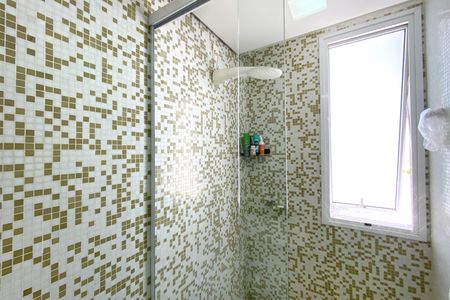 Casa de condomínio para alugar com 512m², 4 quartos e 6 vagasBanheiro da Suíte 4