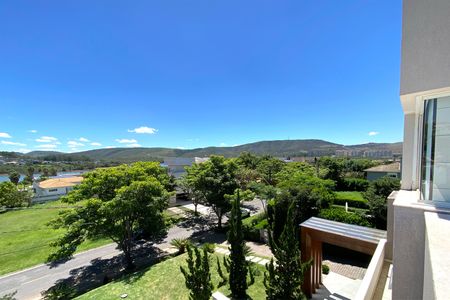 Casa de condomínio para alugar com 512m², 4 quartos e 6 vagasVista 