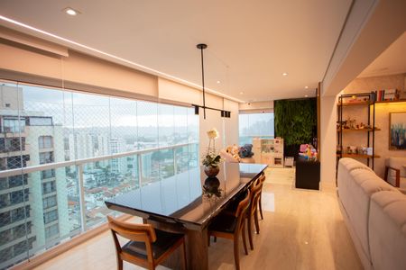 VARANDA GOURMET de apartamento à venda com 3 quartos, 184m² em Santa Teresinha, São Paulo