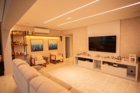 SALA de apartamento à venda com 3 quartos, 184m² em Santa Teresinha, São Paulo