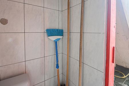 Casa à venda com 125m², 2 quartos e 2 vagas Casa à venda com 125m², 2 quartos e 2 vagasBanheiro de serviço