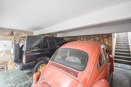 Casa à venda com 125m², 2 quartos e 2 vagas Casa à venda com 125m², 2 quartos e 2 vagasGaragem