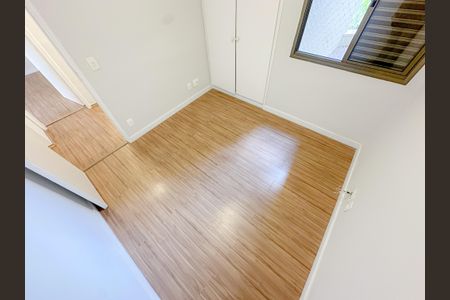 Apartamento à venda com 103m², 4 quartos e 2 vagas Apartamento à venda com 103m², 4 quartos e 2 vagasQuarto 2