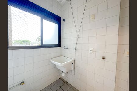 Apartamento à venda com 103m², 4 quartos e 2 vagas Apartamento à venda com 103m², 4 quartos e 2 vagasÁrea de Serviço