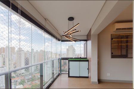 Apartamento para alugar com 48m², 1 quarto e 1 vaga Apartamento para alugar com 48m², 1 quarto e 1 vagaVaranda