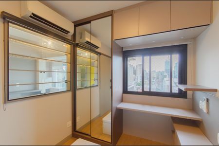 Quarto de apartamento à venda com 1 quarto, 48m² em Vila Mariana, São Paulo