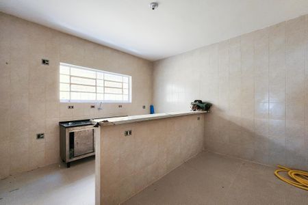 Casa para alugar com 120m², 2 quartos e 1 vagaCozinha 