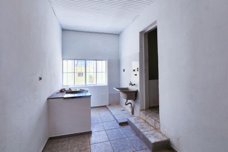 Casa para alugar com 120m², 2 quartos e 1 vagaÁrea de Serviço 