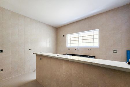 Casa para alugar com 120m², 2 quartos e 1 vagaCozinha 