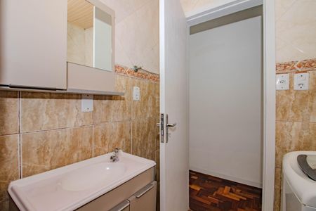 Apartamento para alugar com 75m², 2 quartos e sem vagaBanheiro