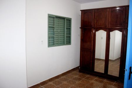 Casa para alugar com 90m², 2 quartos e 1 vagaQuarto 2