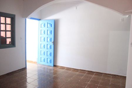 Casa para alugar com 90m², 2 quartos e 1 vagaSala 