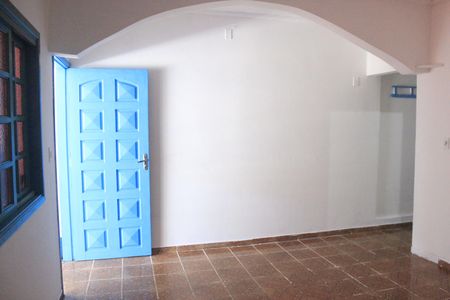 Casa para alugar com 90m², 2 quartos e 1 vagaSala 