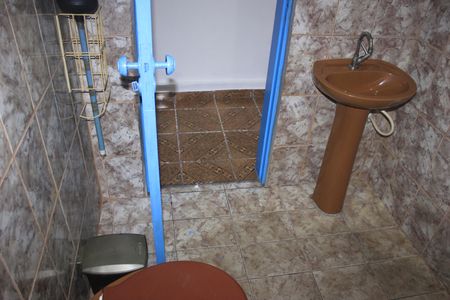 Casa para alugar com 90m², 2 quartos e 1 vagaBanheiro 