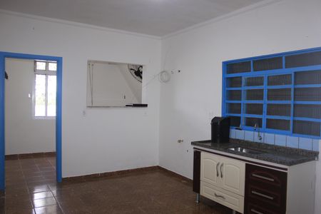 Casa para alugar com 90m², 2 quartos e 1 vagaCozinha 