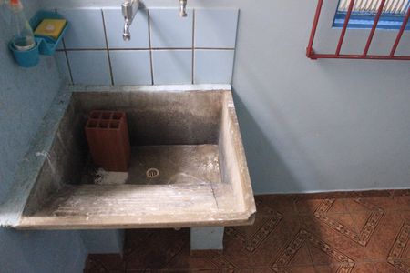 Casa para alugar com 90m², 2 quartos e 1 vagaLavanderia 