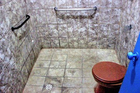 Casa para alugar com 90m², 2 quartos e 1 vagaBanheiro 