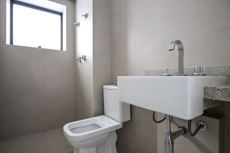 Apartamento à venda com 186m², 3 quartos e 3 vagasBanheiro Suíte 2