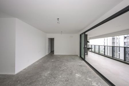 Sala de apartamento à venda com 3 quartos, 186m² em Real Parque, São Paulo