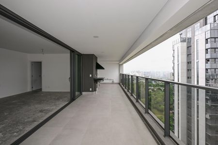 Apartamento à venda com 186m², 3 quartos e 3 vagasVaranda