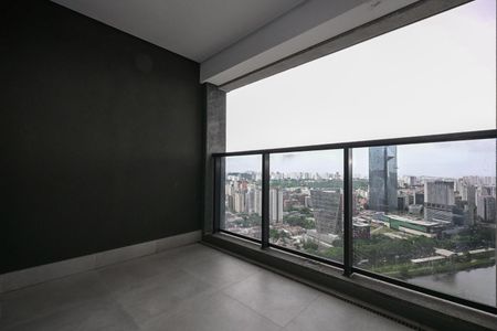 Apartamento à venda com 186m², 3 quartos e 3 vagasVaranda da Suíte  3