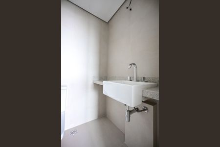 Apartamento à venda com 186m², 3 quartos e 3 vagasBanheiro da Suíte  3
