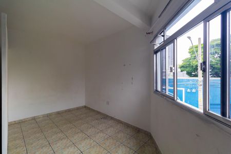 Casa para alugar com 40m², 1 quarto e sem vagaQuarto 
