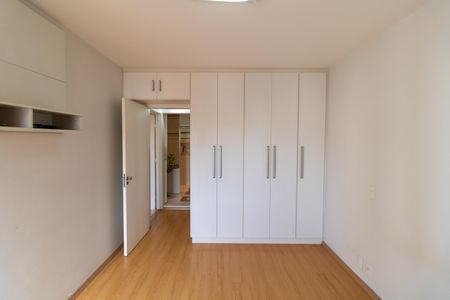 Apartamento para alugar com 87m², 3 quartos e 1 vagaQuarto 02