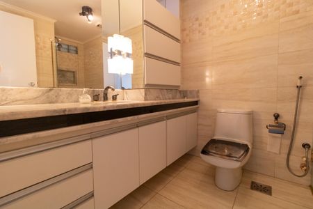 Apartamento para alugar com 87m², 3 quartos e 1 vagaBanheiro 02