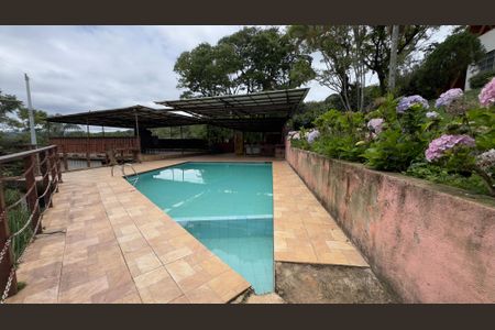 Casa à venda com 3 quartos, 10300m² em Jardim Petropolis, Nova Lima