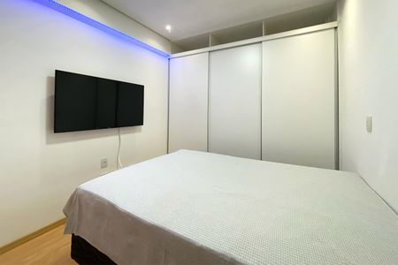 Apartamento à venda com 71m², 3 quartos e 3 vagas Apartamento à venda com 71m², 3 quartos e 3 vagasSuite