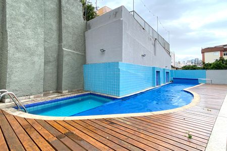 Apartamento à venda com 71m², 3 quartos e 3 vagas Apartamento à venda com 71m², 3 quartos e 3 vagasÁrea comum - Piscina