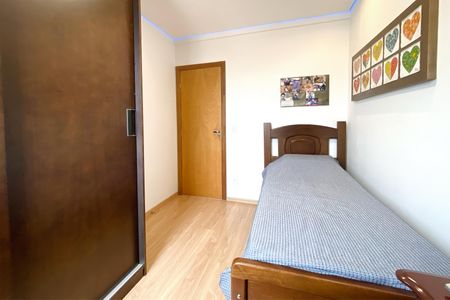 Apartamento à venda com 71m², 3 quartos e 3 vagas Apartamento à venda com 71m², 3 quartos e 3 vagasQuarto 2